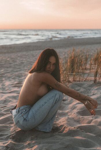 Lithuanian girls page 2 image