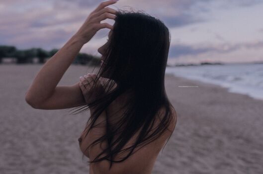 Lithuanian girls image