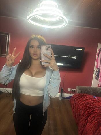 Littleladyreddd image