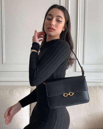 Littlemisskhan page 2 image