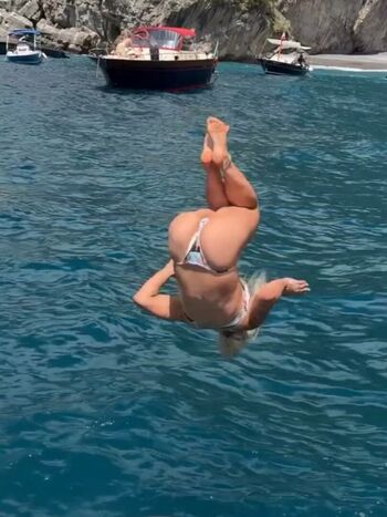 Liv morgan 1 image