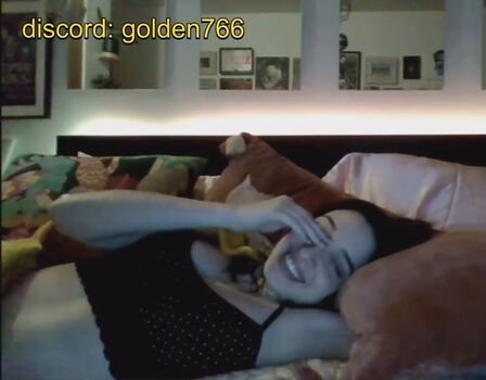 Lives com meninas inocentes image