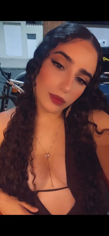 Lives privadas facecast 1 page 3 image