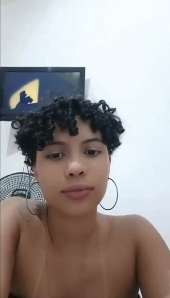 Lives privadas facecast 1 image