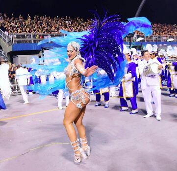 Livia andrade image