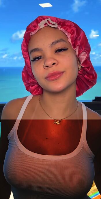 Livia rafaelle image