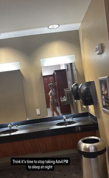 Livinglikelydia image