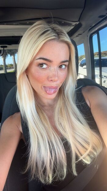 Livvy dunne 1 page 19 image