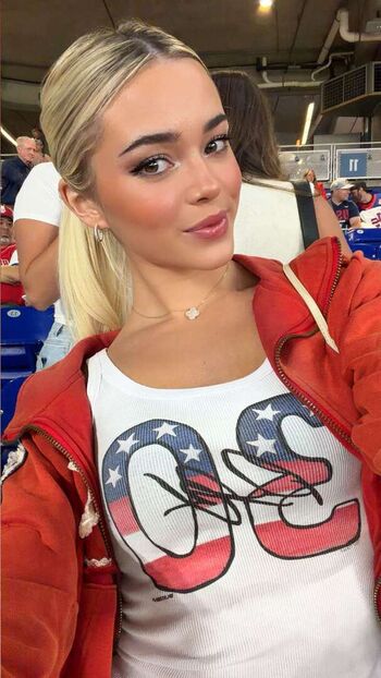 Livvy dunne 1 page 17 image