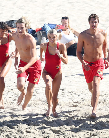 Livvy dunne 1 page 15 image