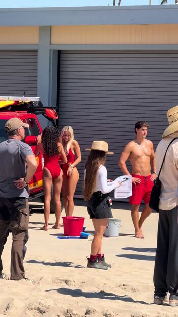 Livvy dunne 1 page 13 image