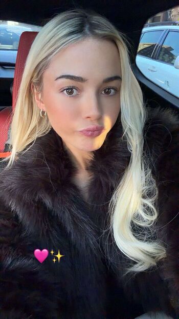 Livvy dunne 1 page 11 image