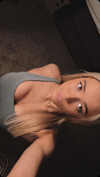 Livvy dunne 1 page 4 image