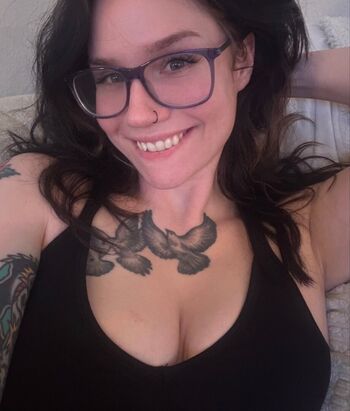 Livvy luxxxprivate image