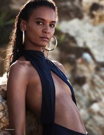 Liya kebede image