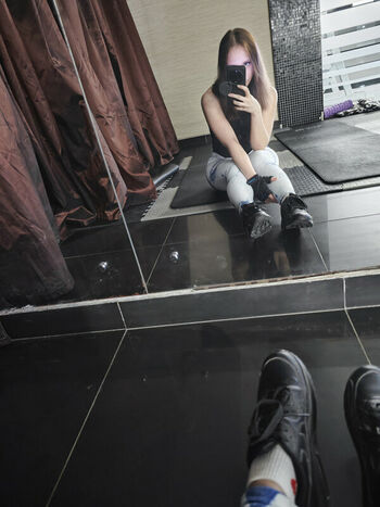 Liyabunny69 page 2 image