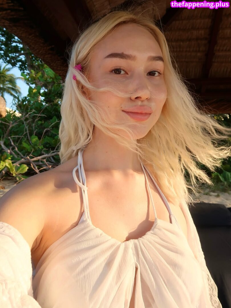 llameeella / llameella Foto OnlyFans Desnuda #6