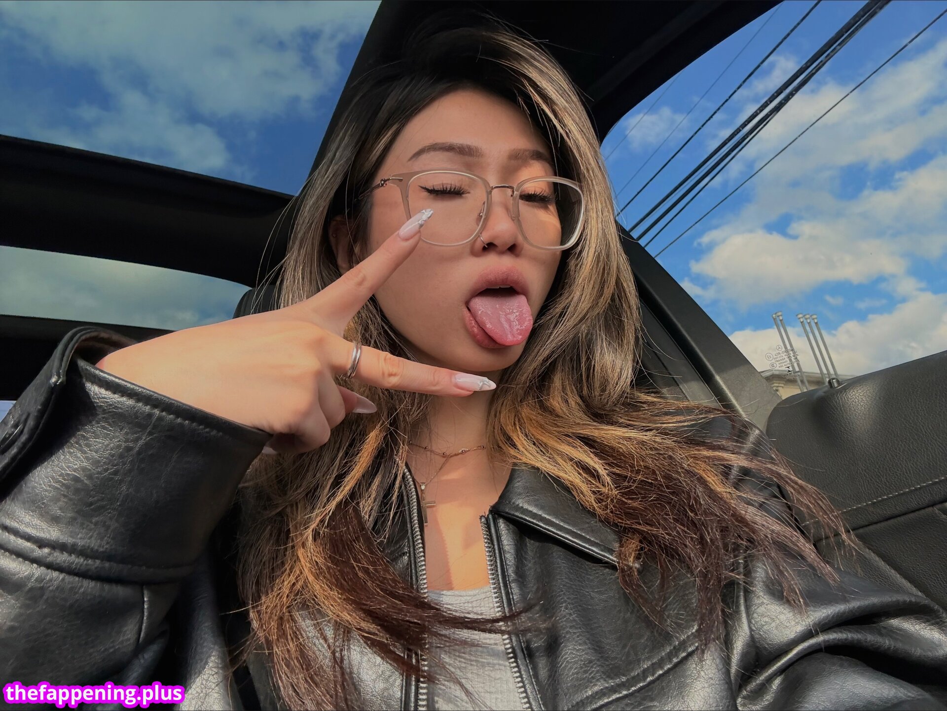 fionalinnn / lluvfifii Nahá OnlyFans fotografie #2