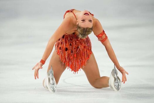 Loena hendrickx image