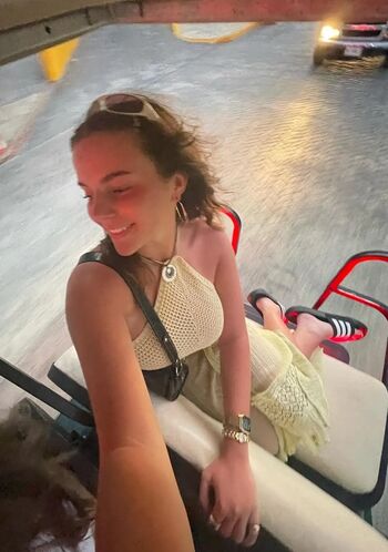 Lola dubrul page 2 image