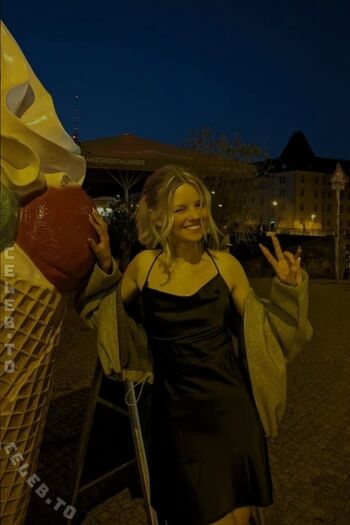 Lolabunny2008 image