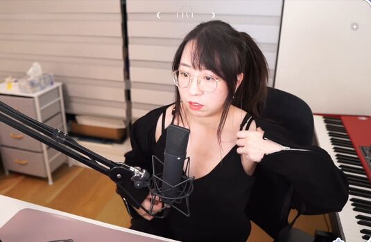 Lolnatsumiii image