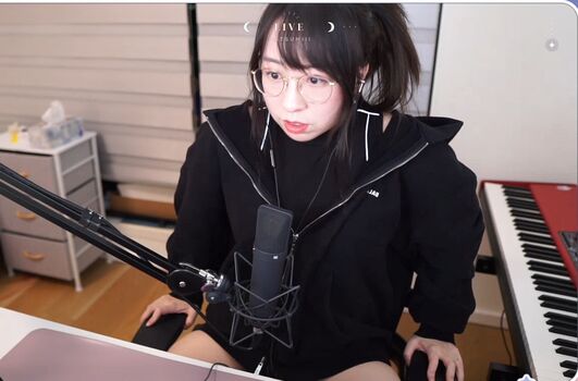 Lolnatsumiii image