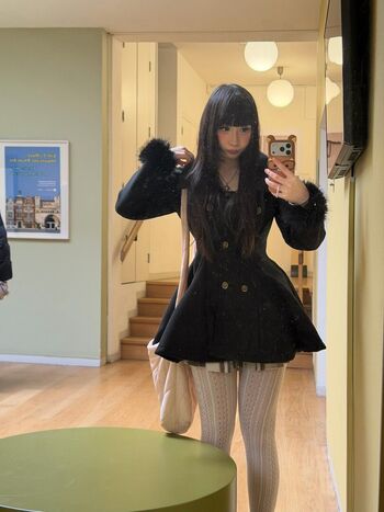 Lonliillgirl image