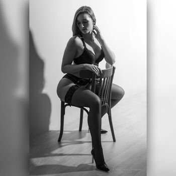 Lonneke Van Der Veen