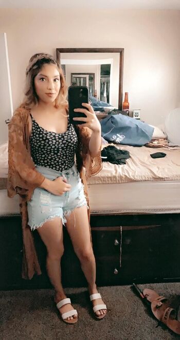 Loovee seeniaa image