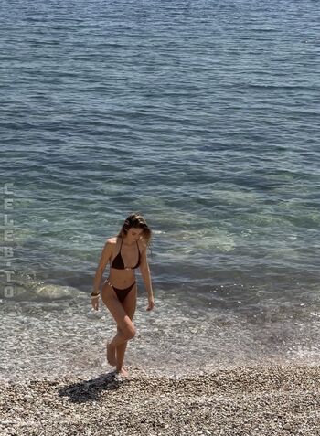 Lorena rae image