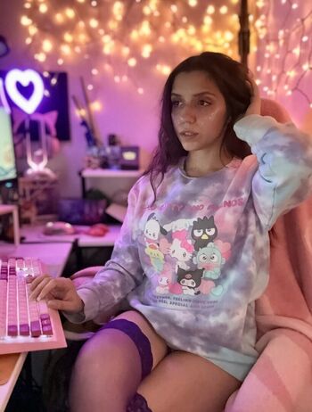 Lostgirlmikachu image