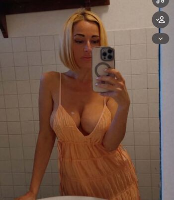 Lottie gio image