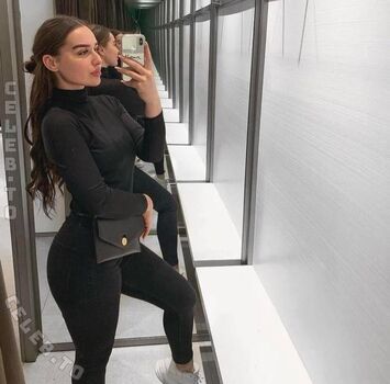 Louisa jindaoui image