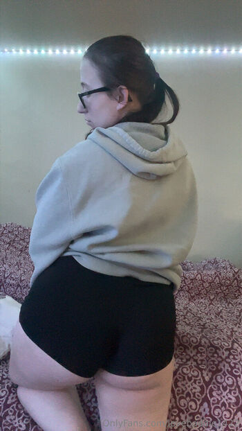 Lovebaddie22 lovebaddie1422 page 3 image