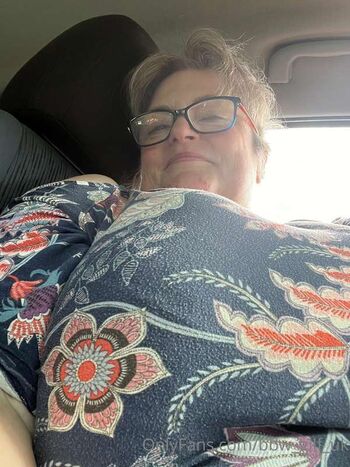 Lovely lisa vip image