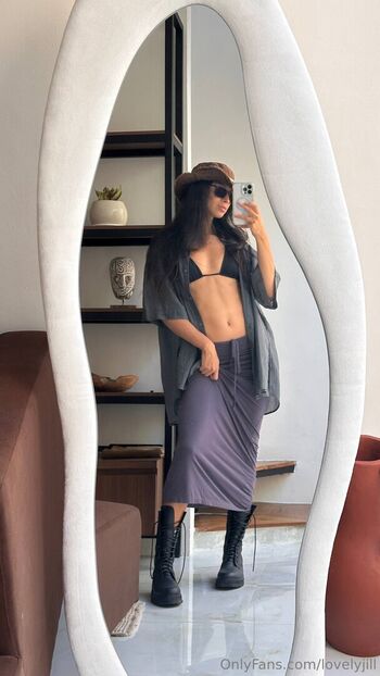 Lovelyjill 1 image