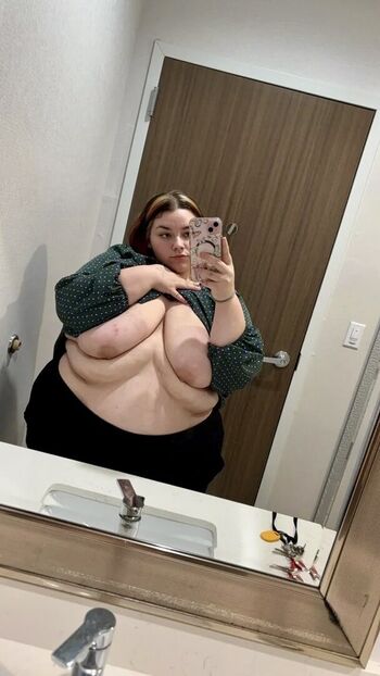 Lovelymayflowers image