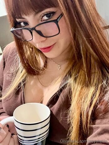 Lucia herrera image
