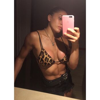 Luciana delabarba image