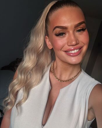 Lucie gaumont page 2 image