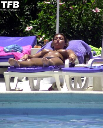 Lucinda Rhodes Flaherty