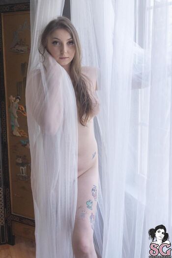 Luckicharmed page 3 image