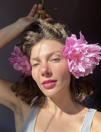 Lucy bavonese image