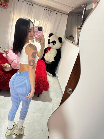 Lucyy tayy image