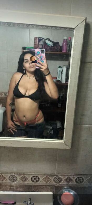 Ludmila queccaro image