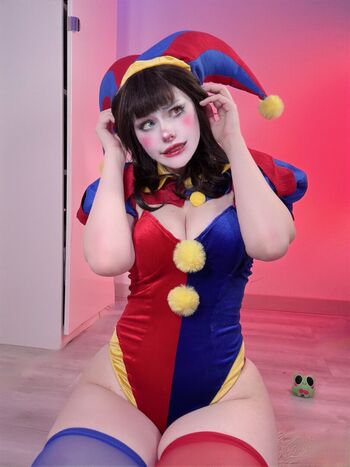 Luluthelottie page 2 image