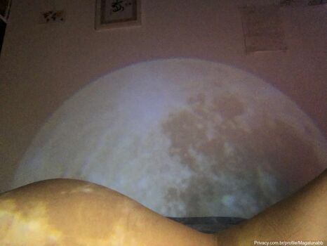 Luna maga page 4 image