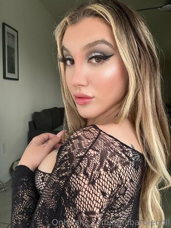 Luna mari page 2 image