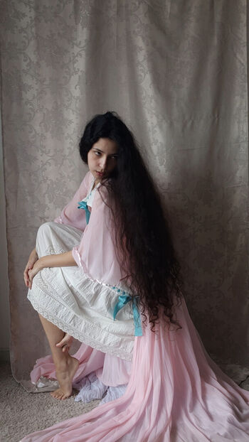 Luna myosotis 1 page 2 image